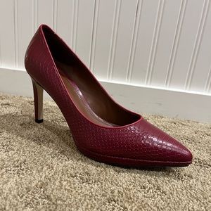 Cole Haan - Maroon small platform heel. Scratch on heel.